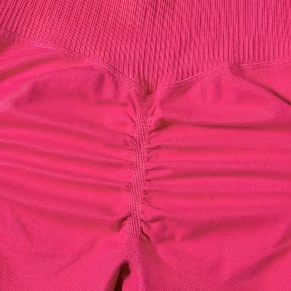 MFF Yoga Workout Sets,One Shoulder
Sports Crop Top With Butt Lifting Leg… - Picture 5 of 8